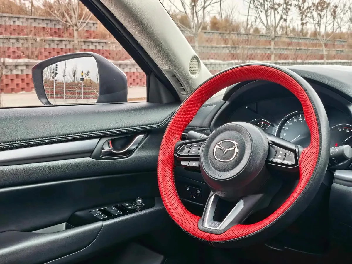 2022 MAXUS XinTu V90 2.0T 150HP L4 6AT,autocango,china used car exporter,china ev exporter,chinese used car exporter,chinese used ev exporter