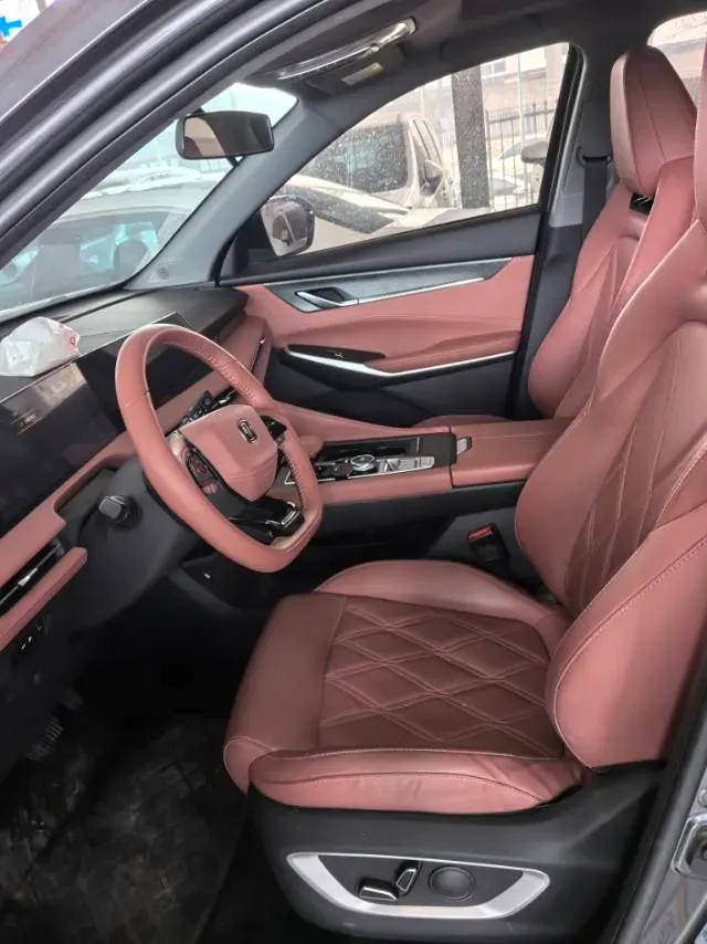 2023 ChangAn CS75 Plus 1.5T 188HP L4 8AT,autocango,china used car exporter,china ev exporter,chinese used car exporter,chinese used ev exporter