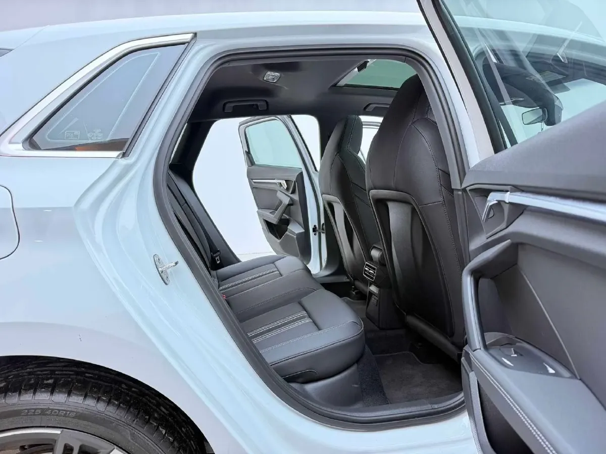 2022 Audi A3 1.4T 150HP L4 7DCT,autocango,china used car exporter,china ev exporter,chinese used car exporter,chinese used ev exporter