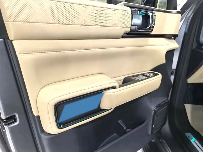 2023 FangChengBao Bao 5 1.5T 194HP L4 E-CVT PHEV 31.8KWH,autocango,china used car exporter,china ev exporter,chinese used car exporter,chinese used ev exporter