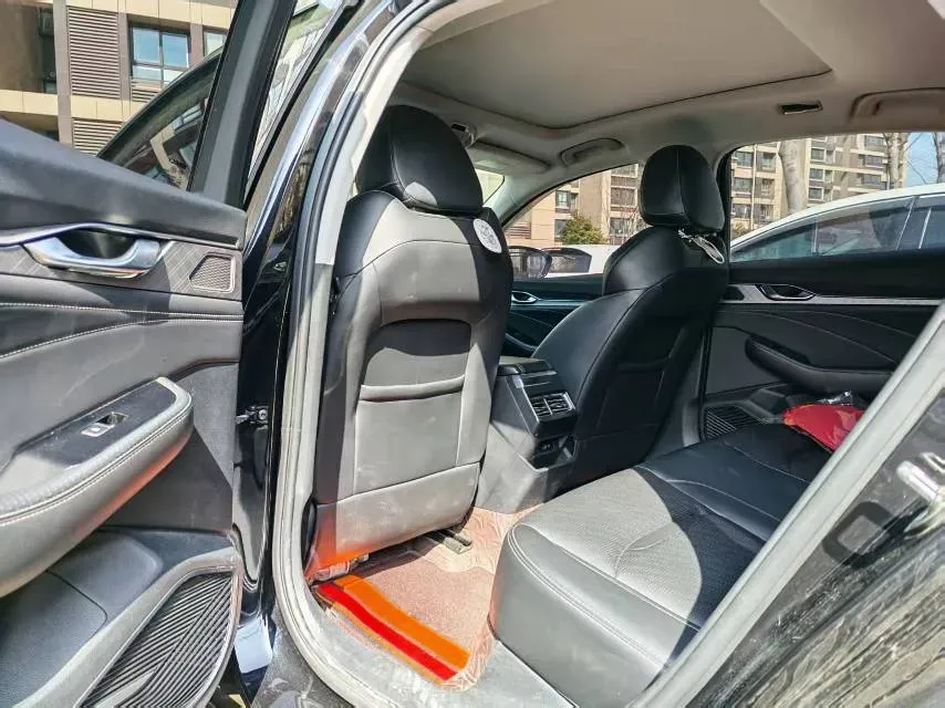 2021 Geely Preface 2.0T 190HP L4 7DCT,autocango,china used car exporter,china ev exporter,chinese used car exporter,chinese used ev exporter