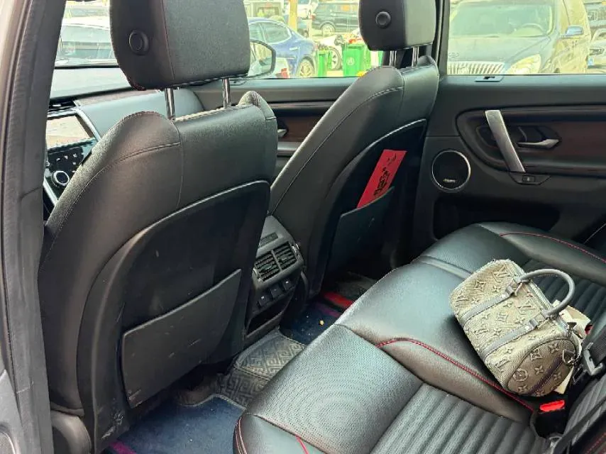 2020 Land Rover Discovery Sport 2.0T 249HP L4 9AT,autocango,china used car exporter,china ev exporter,chinese used car exporter,chinese used ev exporter