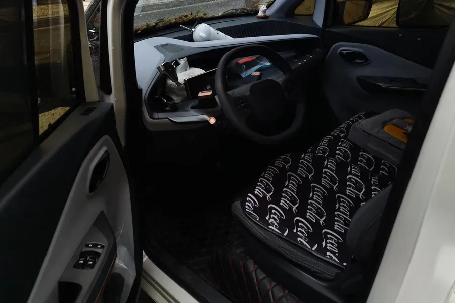 2020 BaoJun E200 BEV 28KWH,autocango,china used car exporter,china ev exporter,chinese used car exporter,chinese used ev exporter