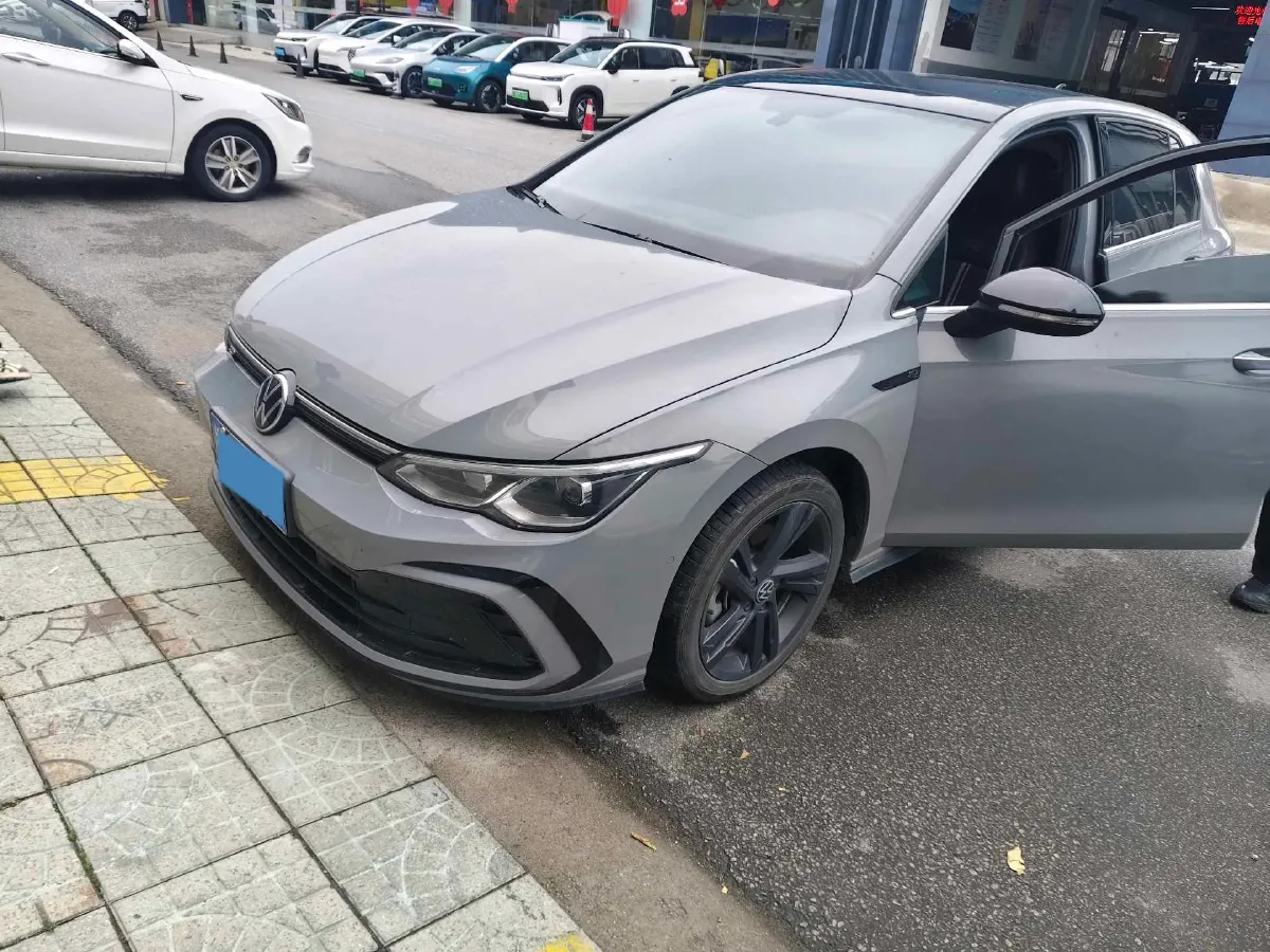 2023 Volkswagen Golf 1.4T 150HP L4 7DCT,autocango,china used car exporter,china ev exporter,chinese used car exporter,chinese used ev exporter