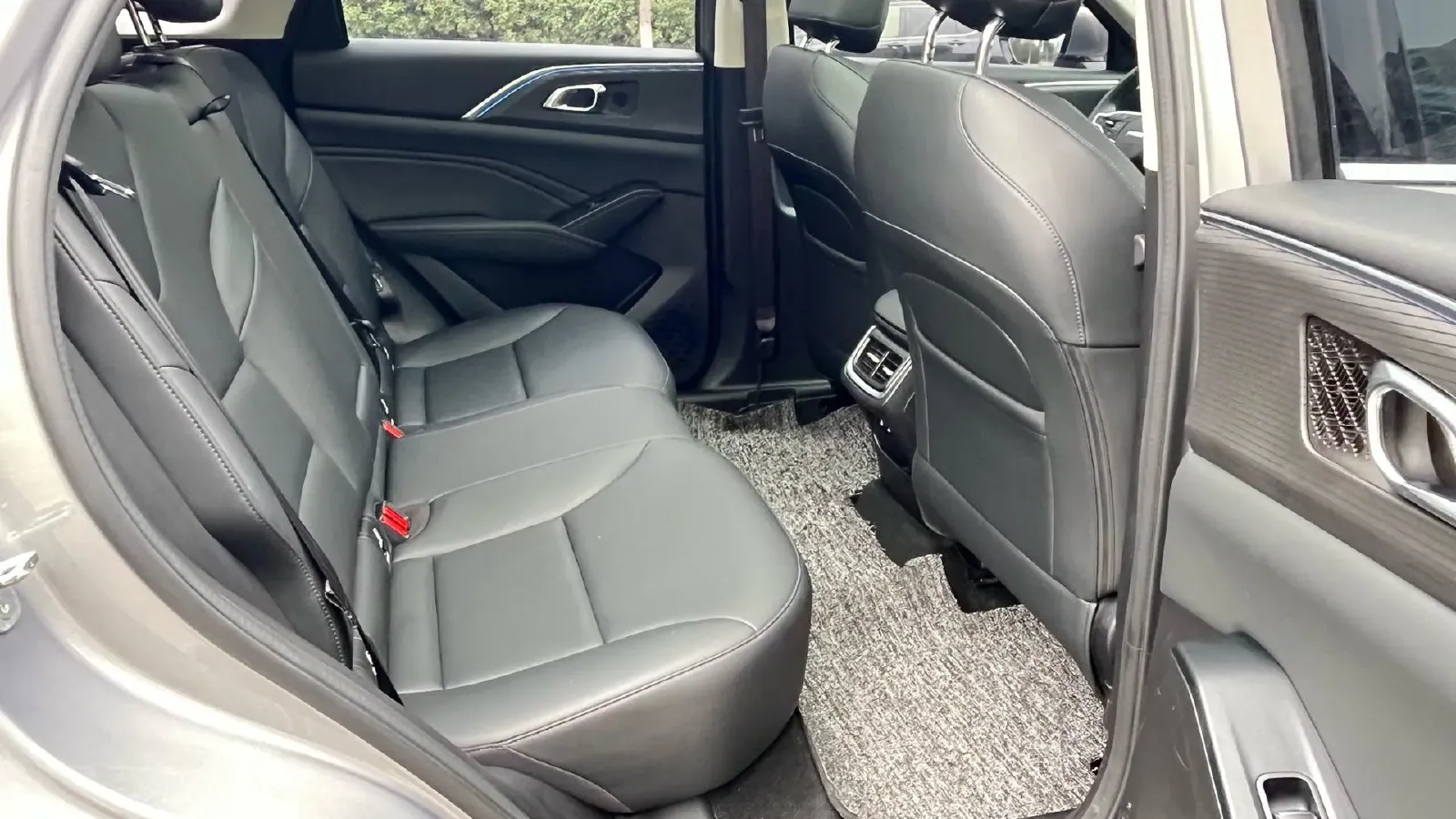 2023 Haval Fierce Dragon MAX 1.5L 116HP L4 2DHT PHEV 19.27KWH,autocango,china used car exporter,china ev exporter,chinese used car exporter,chinese used ev exporter