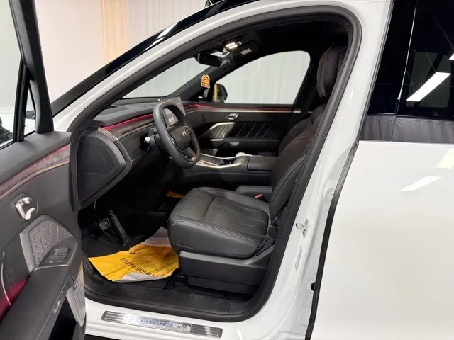 2025 ONVO L90 BEV,autocango,china used car exporter,china ev exporter,chinese used car exporter,chinese used ev exporter