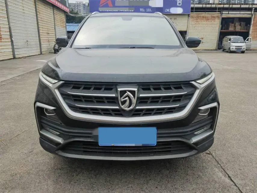 2019 BaoJun 530 1.5T 151HP L4 CVT,autocango,china used car exporter,china ev exporter,chinese used car exporter,chinese used ev exporter