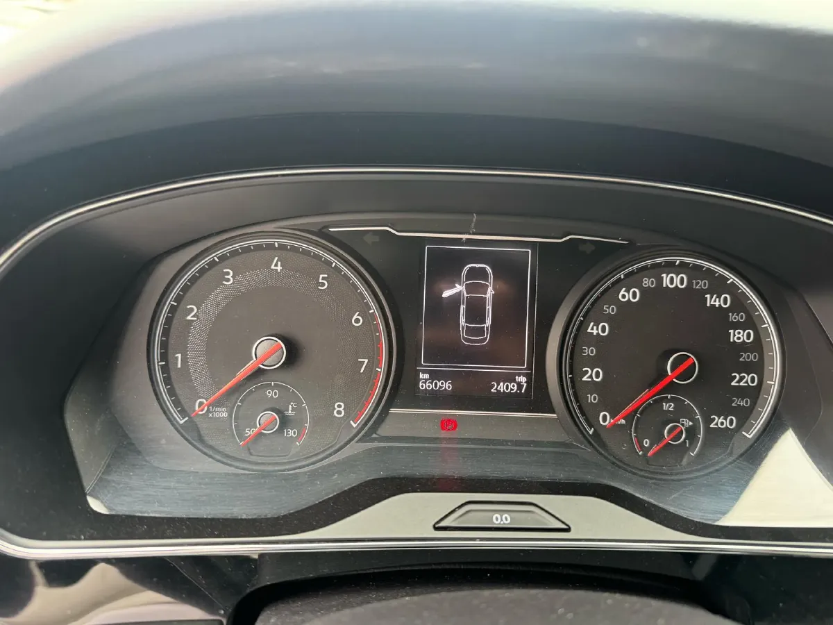 2019 Chevrolet Equinox 1.5T 180HP L4 6AT,autocango,china used car exporter,china ev exporter,chinese used car exporter,chinese used ev exporter