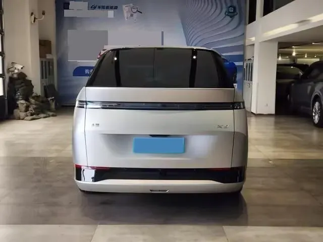 2024 Xpeng X9 BEV 101.5KWH,autocango,china used car exporter,china ev exporter,chinese used car exporter,chinese used ev exporter