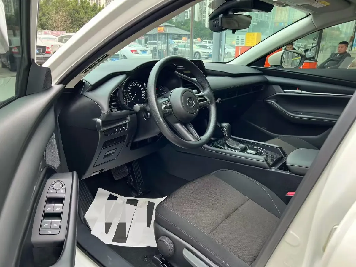 2021 Mazda 3 Axela 1.5L 117HP L4 6AT,autocango,china used car exporter,china ev exporter,chinese used car exporter,chinese used ev exporter