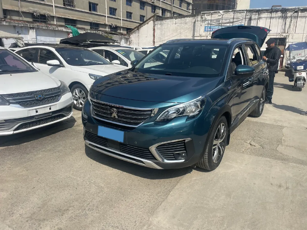 2019 Peugeot 5008 1.6T 167HP L4 6AT,autocango,china used car exporter,china ev exporter,chinese used car exporter,chinese used ev exporter
