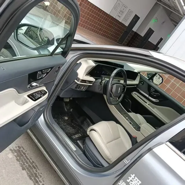 2023 Lincoln Corsair 2.0T 261HP L4 8AT,autocango,china used car exporter,china ev exporter,chinese used car exporter,chinese used ev exporter