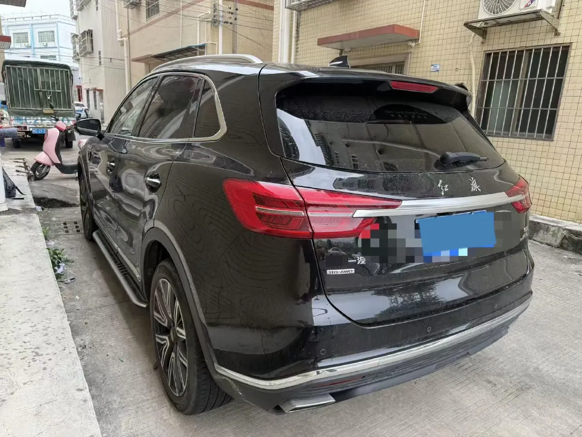 2022 HongQi HS5 2.0T 224HP L4 6AT,autocango,china used car exporter,china ev exporter,chinese used car exporter,chinese used ev exporter