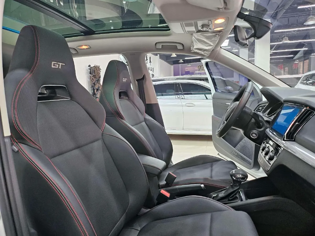 2023 Skoda Kamiq 1.5L 109HP L4 6AT,autocango,china used car exporter,china ev exporter,chinese used car exporter,chinese used ev exporter