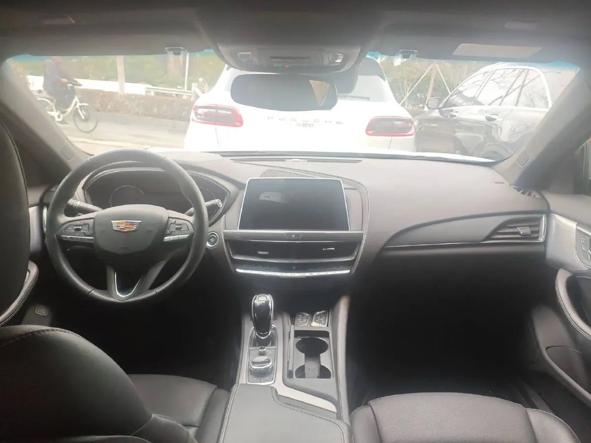 2022 Cadillac CT5 2.0T 237HP L4 10AT,autocango,china used car exporter,china ev exporter,chinese used car exporter,chinese used ev exporter
