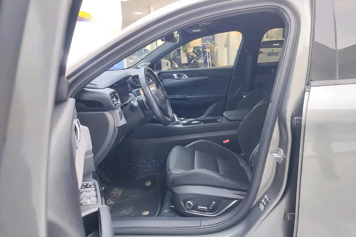 2022 LYNK&CO 03 1.5T 180HP L3 7DCT,autocango,china used car exporter,china ev exporter,chinese used car exporter,chinese used ev exporter