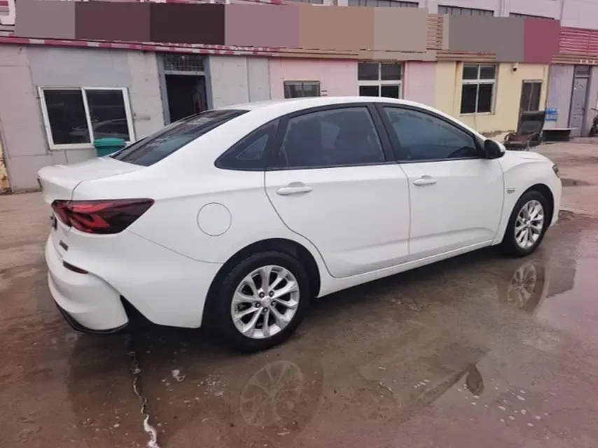 2023 Chevrolet Monza 1.5L 113HP L4 6DCT,autocango,china used car exporter,china ev exporter,chinese used car exporter,chinese used ev exporter