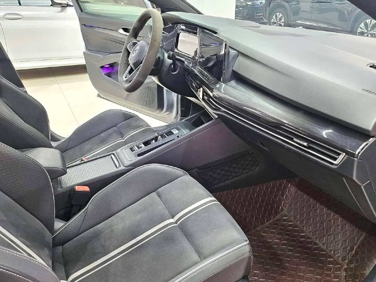 2021 Volkswagen Golf 1.4T 150HP L4 7DCT,autocango,china used car exporter,china ev exporter,chinese used car exporter,chinese used ev exporter