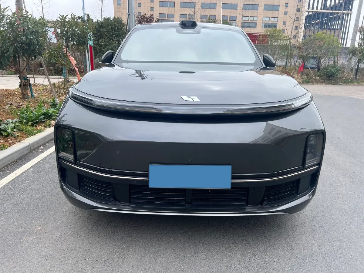 2022 Li L9 Range Extended 154HP REEV 42.6KWH,autocango,china used car exporter,china ev exporter,chinese used car exporter,chinese used ev exporter