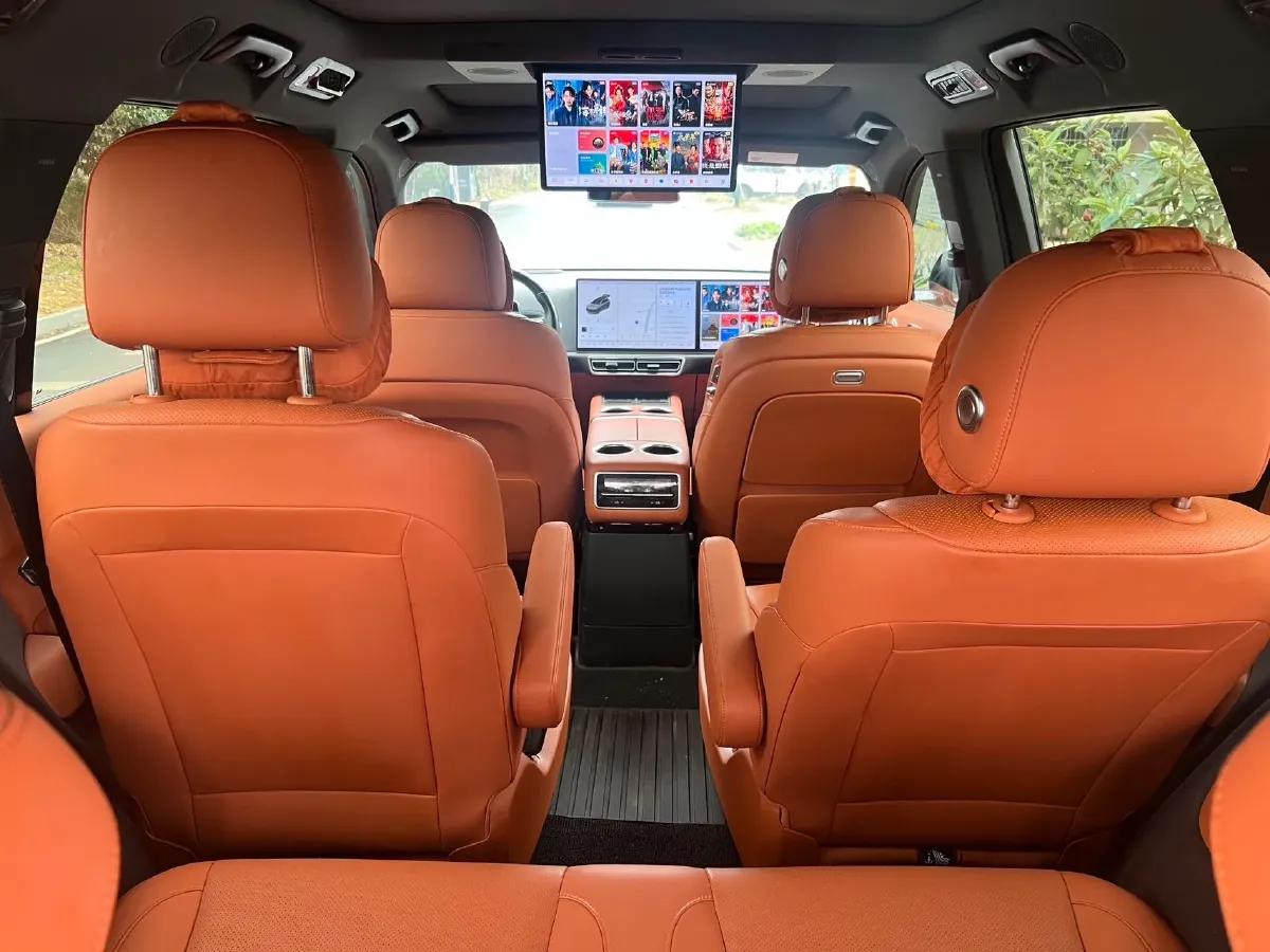 2022 Li L9 Range Extended 154HP REEV 42.6KWH,autocango,china used car exporter,china ev exporter,chinese used car exporter,chinese used ev exporter