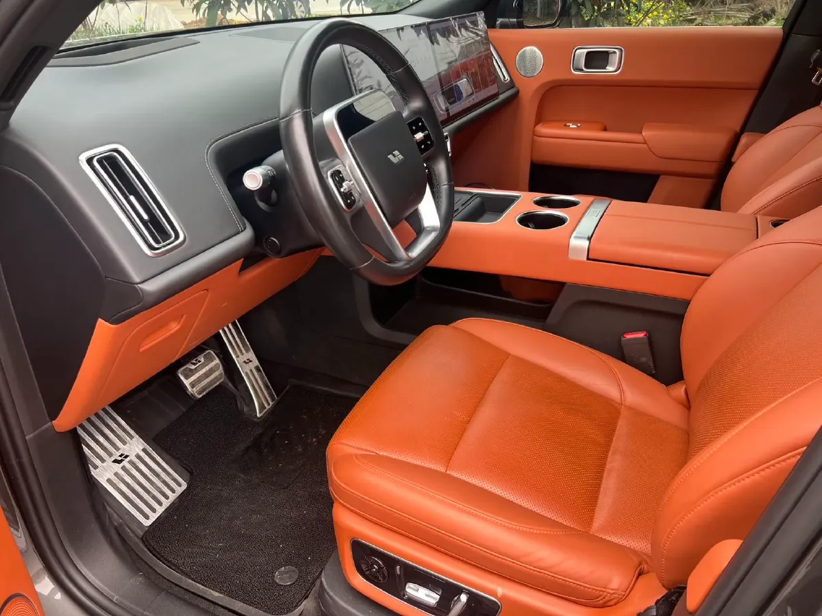 2022 Li L9 Range Extended 154HP REEV 42.6KWH,autocango,china used car exporter,china ev exporter,chinese used car exporter,chinese used ev exporter