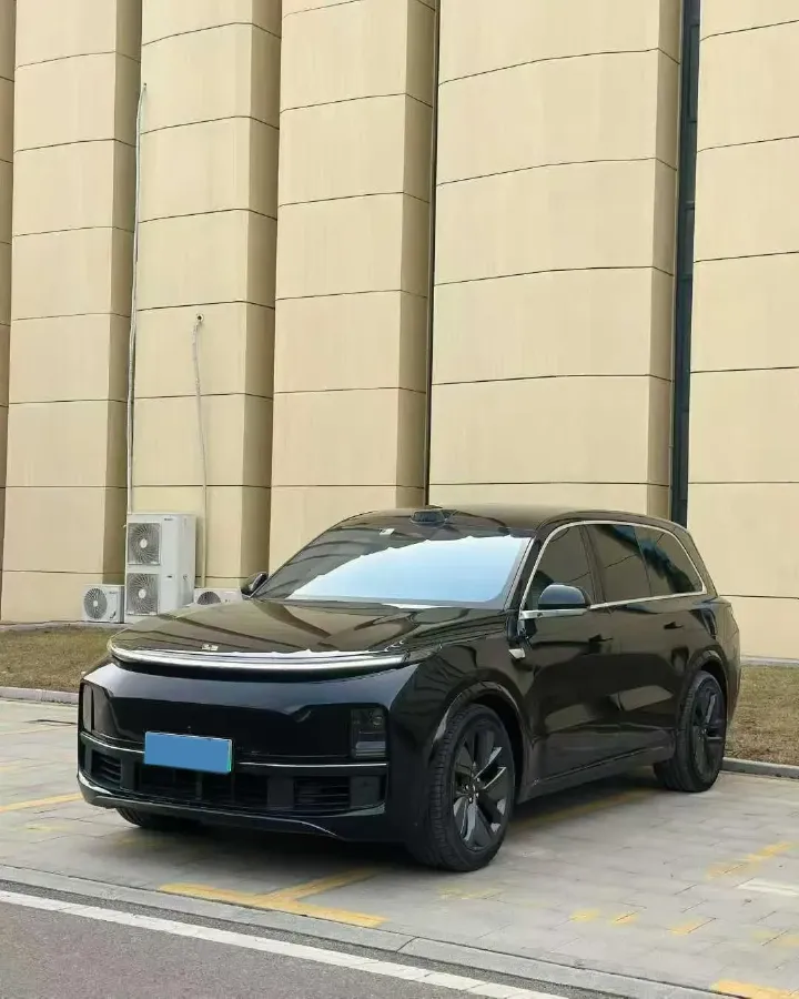 2022 Li L9 Range Extended 154HP REEV 42.6KWH,autocango,china used car exporter,china ev exporter,chinese used car exporter,chinese used ev exporter