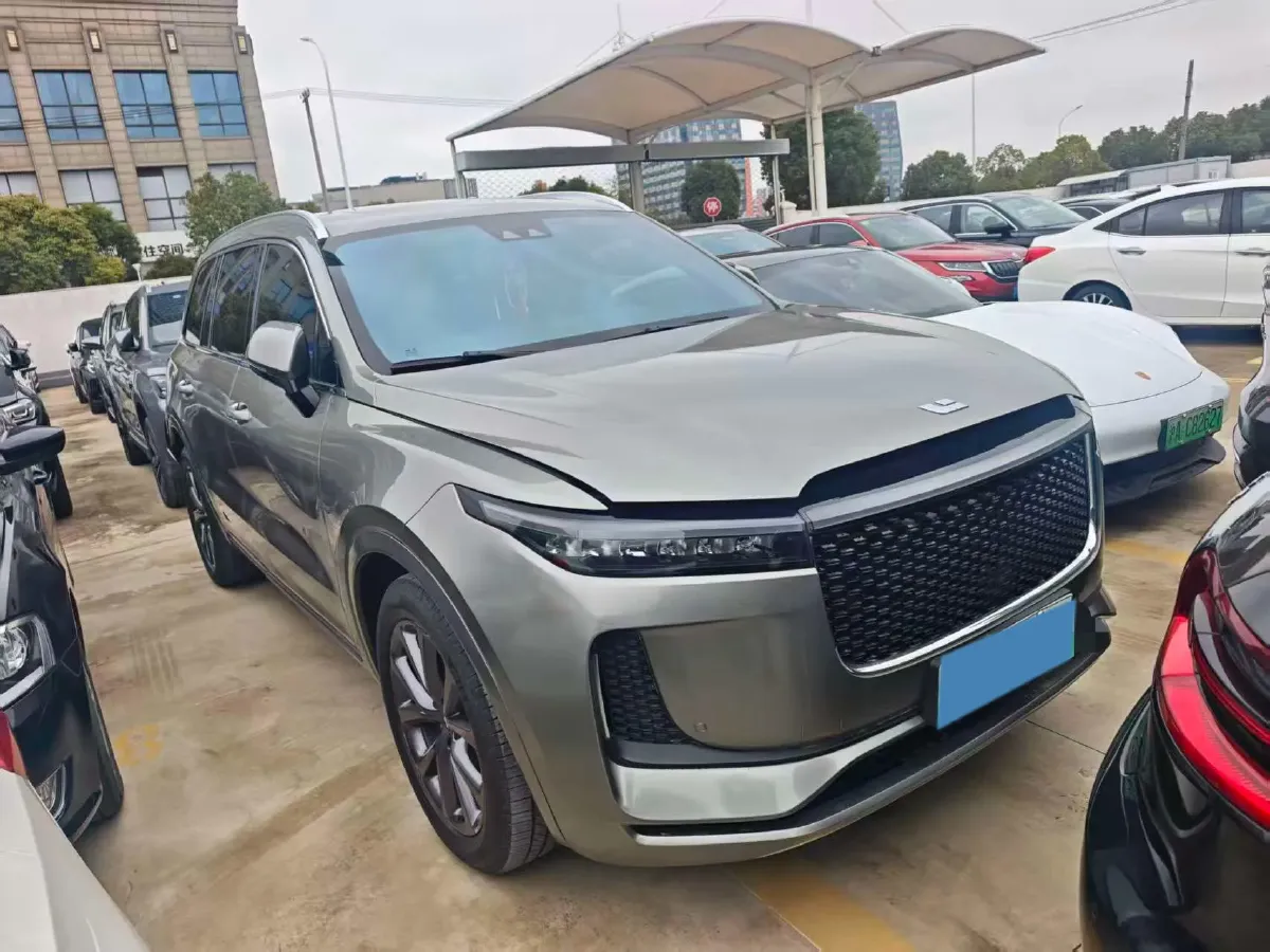 2020 Li ONE Range Extended 131HP REEV 40.5KWH,autocango,china used car exporter,china ev exporter,chinese used car exporter,chinese used ev exporter