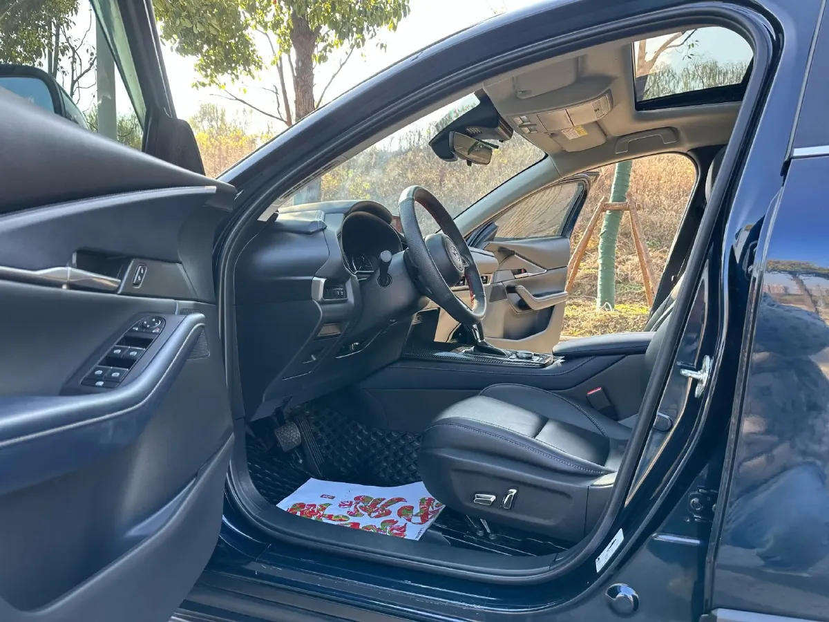 2021 Mazda CX-30 2.0L 158HP L4 6AT,autocango,china used car exporter,china ev exporter,chinese used car exporter,chinese used ev exporter