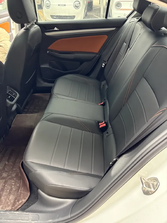 2025 Volkswagen Bora 1.2T 116HP L4 7DCT,autocango,china used car exporter,china ev exporter,chinese used car exporter,chinese used ev exporter