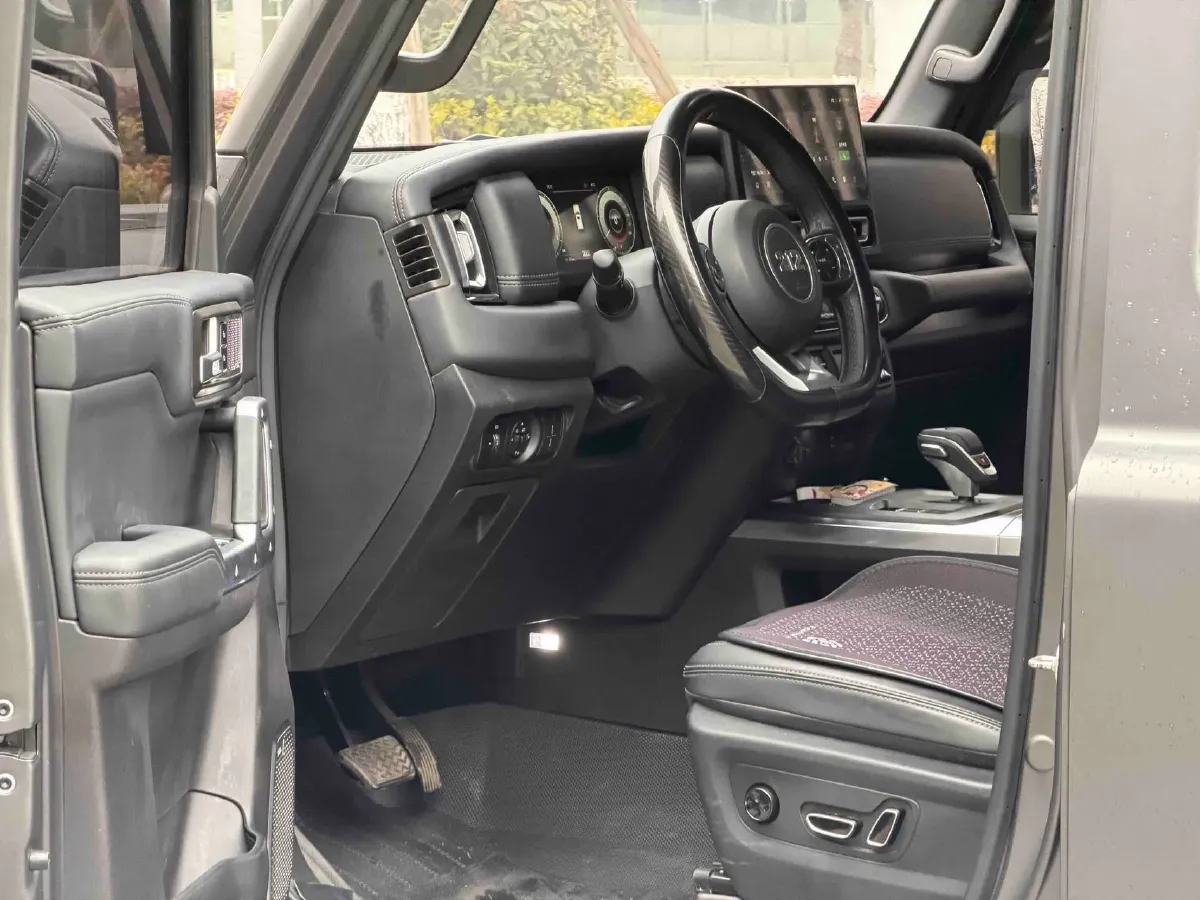 2024 212 212 T01 2.0T 252HP L4 8AT,autocango,china used car exporter,china ev exporter,chinese used car exporter,chinese used ev exporter