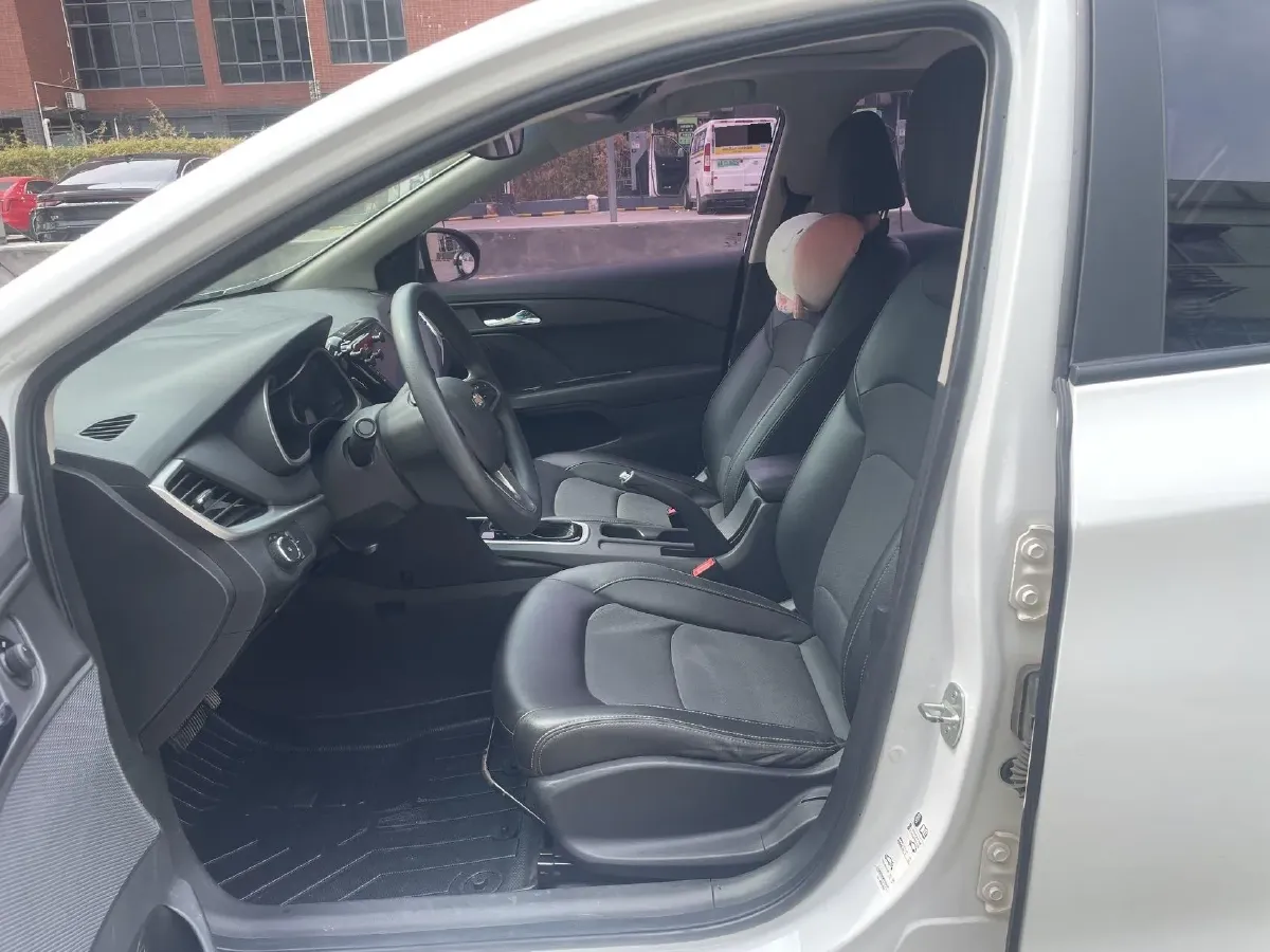 2019 Chevrolet Cavalier 1.5L 113HP L4 6AT,autocango,china used car exporter,china ev exporter,chinese used car exporter,chinese used ev exporter