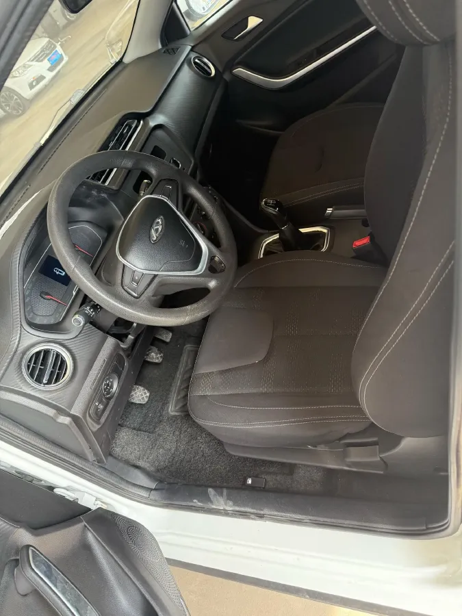 2018 Chery Tiggo 3x 1.5L 106HP L4 5MT,autocango,china used car exporter,china ev exporter,chinese used car exporter,chinese used ev exporter