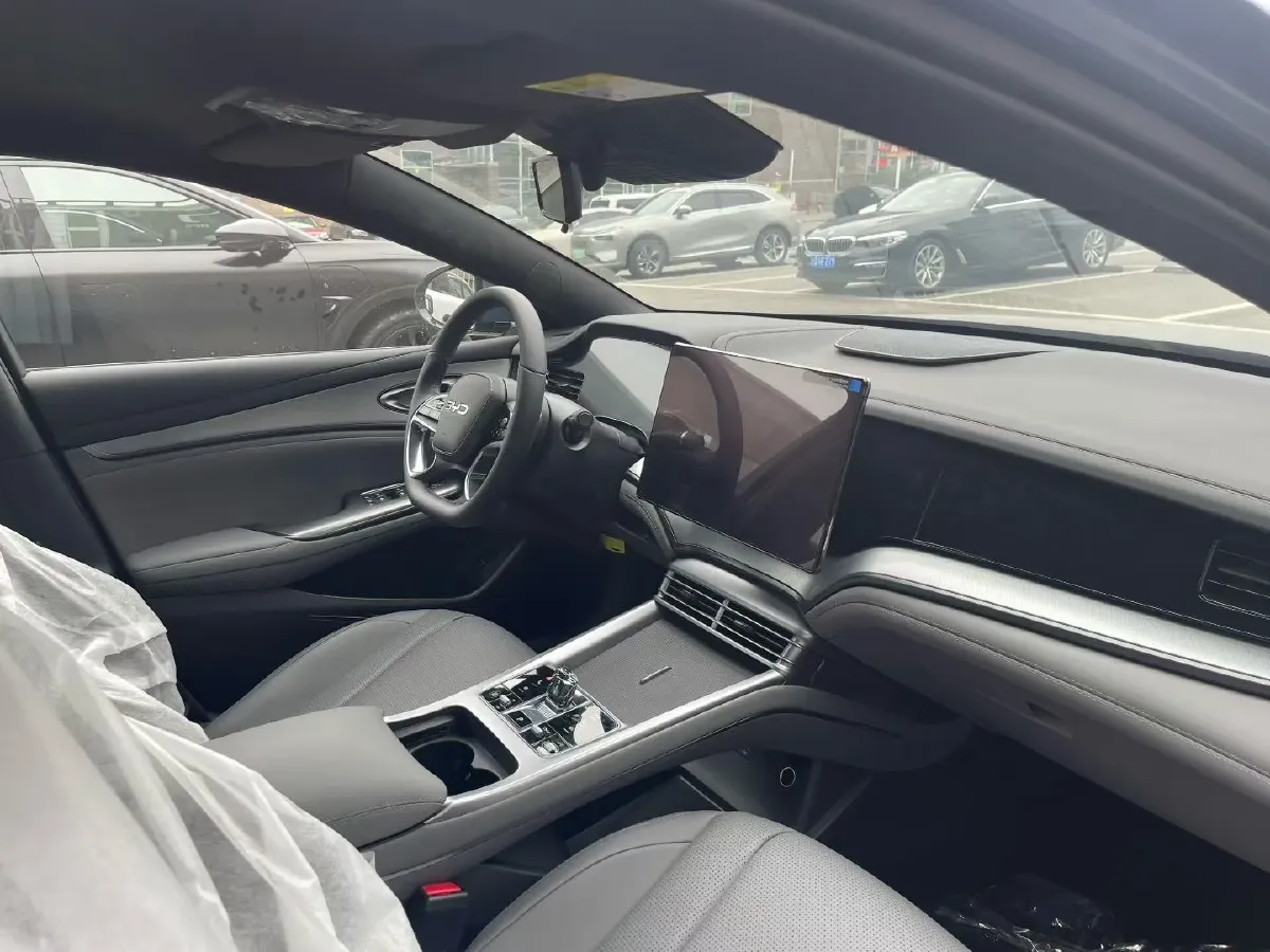 2025 BYD Seal07 DM-i 1.5L 101HP L4 E-CVT PHEV 17.6KWH,autocango,china used car exporter,china ev exporter,chinese used car exporter,chinese used ev exporter