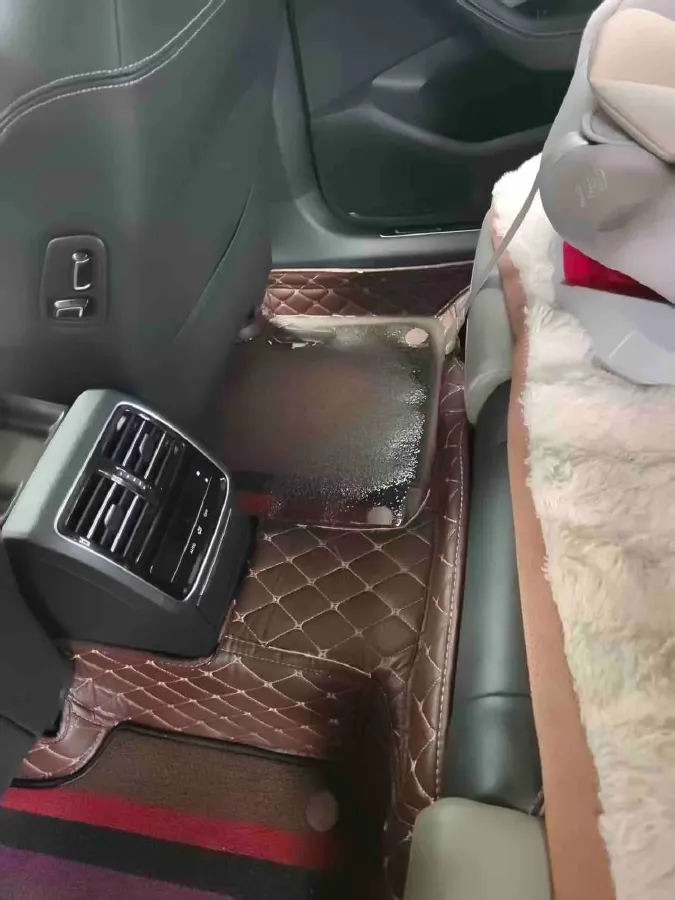 2021 LYNK&CO 03 1.5T 180HP L3 7DCT,autocango,china used car exporter,china ev exporter,chinese used car exporter,chinese used ev exporter