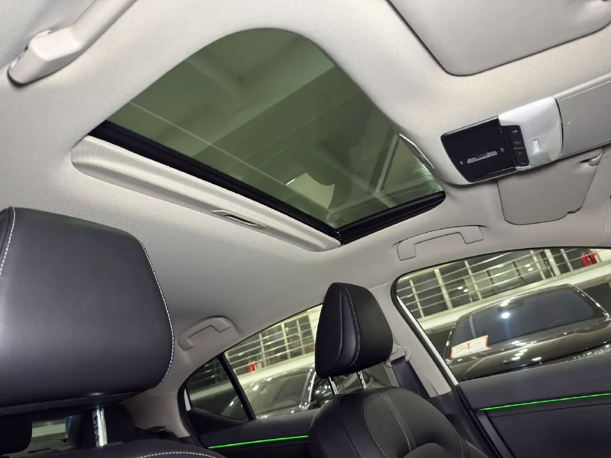 2023 Nissan Sylphy 1.6L 135HP L4 CVT,autocango,china used car exporter,china ev exporter,chinese used car exporter,chinese used ev exporter