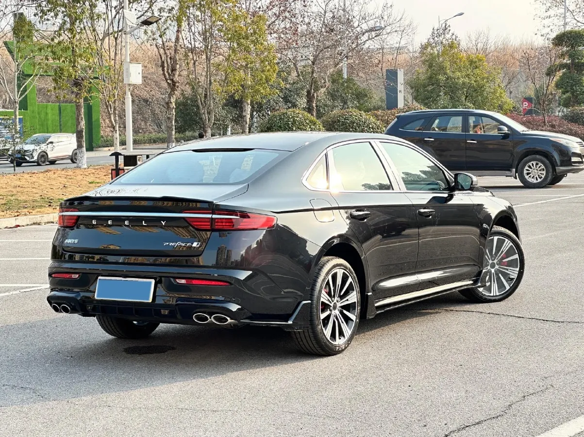 2025 Geely Preface 1.5T 181HP L4 7DCT,autocango,china used car exporter,china ev exporter,chinese used car exporter,chinese used ev exporter