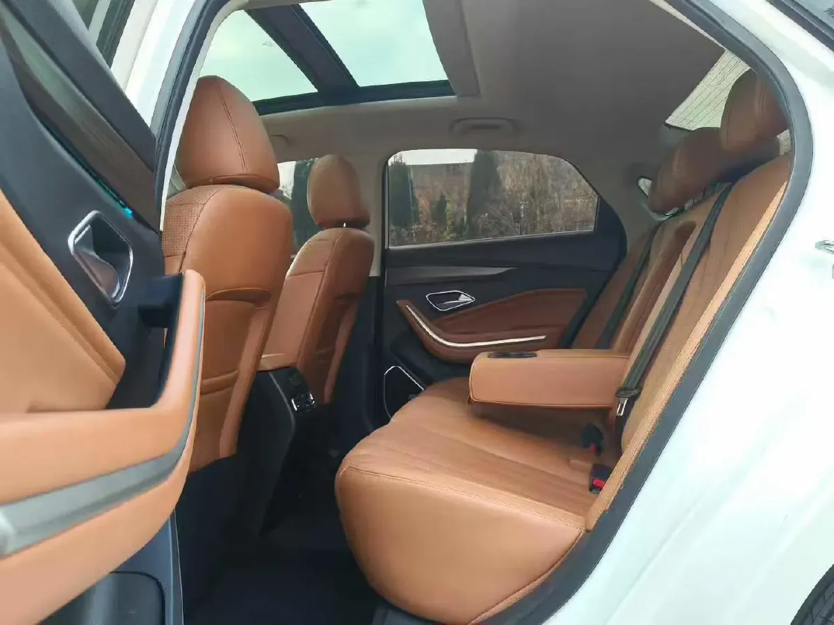 2019 BeiJing Auto U7 1.5T 150HP L4 CVT,autocango,china used car exporter,china ev exporter,chinese used car exporter,chinese used ev exporter