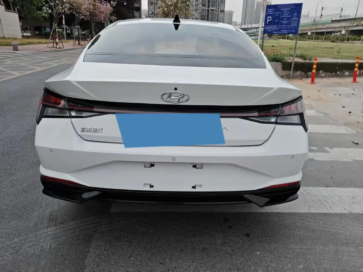 2021 Hyundai Elantra 1.5L 115HP L4 CVT,autocango,china used car exporter,china ev exporter,chinese used car exporter,chinese used ev exporter