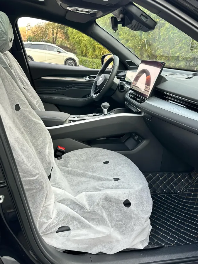 2025 Geely Preface 1.5T 181HP L4 7DCT,autocango,china used car exporter,china ev exporter,chinese used car exporter,chinese used ev exporter