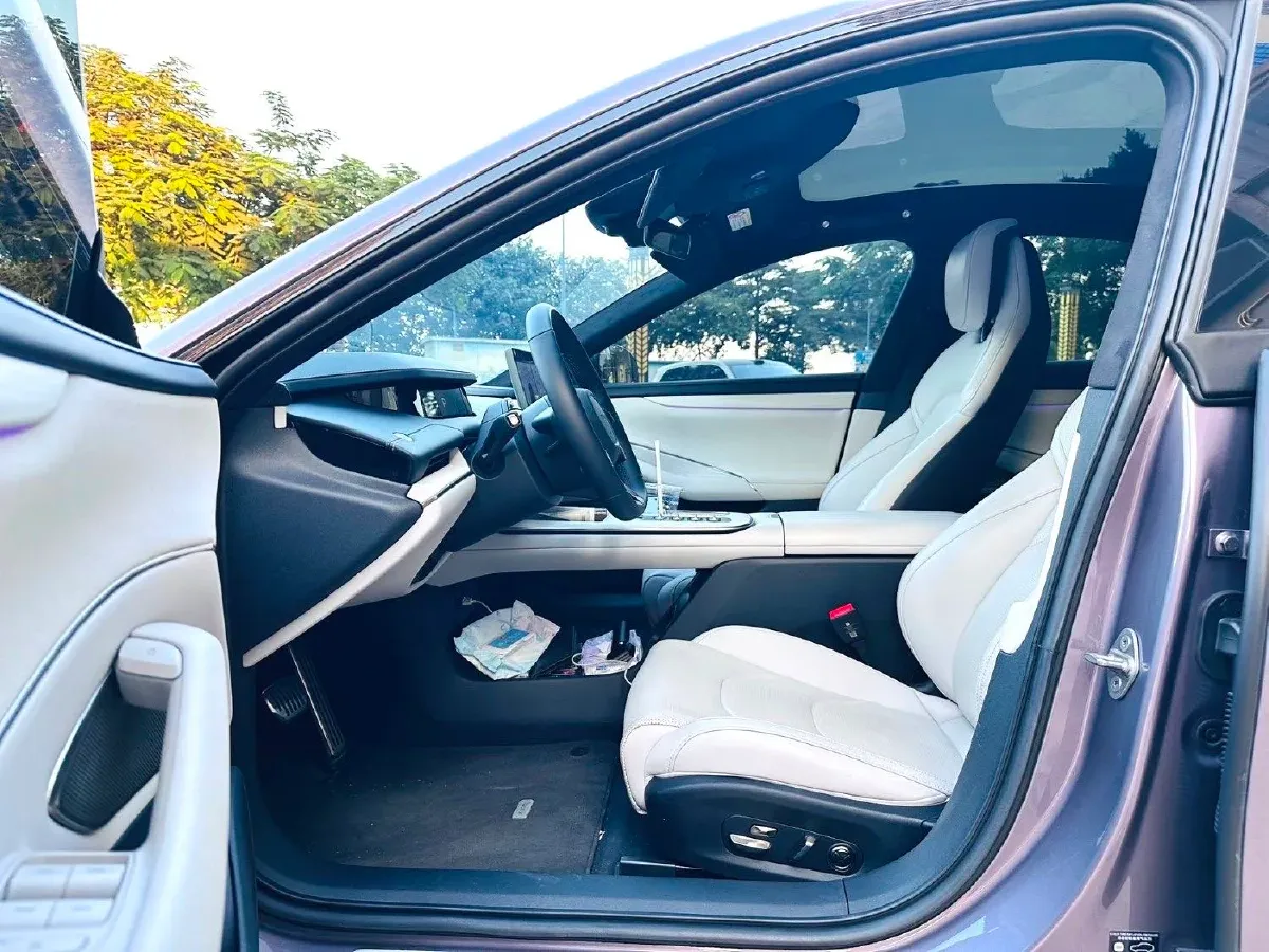 2024 MI SU7 BEV 101KWH,autocango,china used car exporter,china ev exporter,chinese used car exporter,chinese used ev exporter