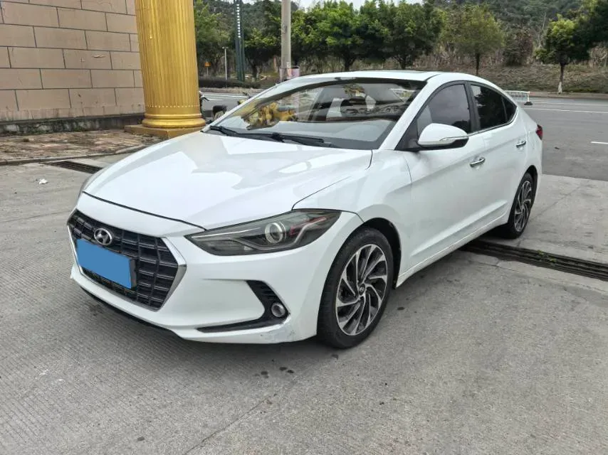 2019 Hyundai Elantra 1.5L 115HP L4 CVT,autocango,china used car exporter,china ev exporter,chinese used car exporter,chinese used ev exporter