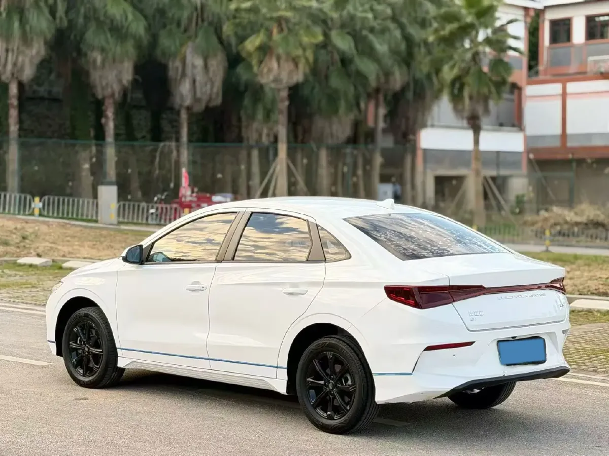 2021 MAXUS T70 2.0T 163HP L4 6AT,autocango,china used car exporter,china ev exporter,chinese used car exporter,chinese used ev exporter