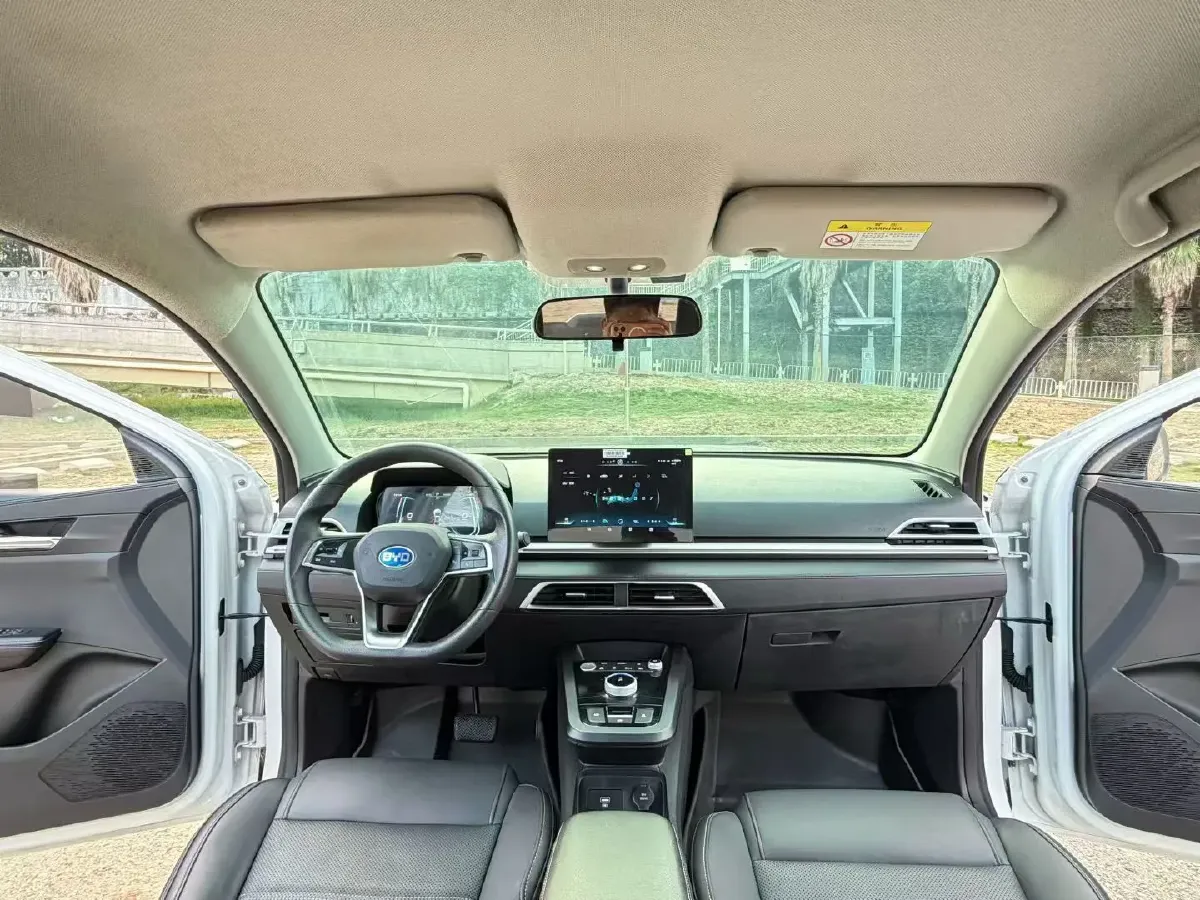 2021 MAXUS T70 2.0T 163HP L4 6AT,autocango,china used car exporter,china ev exporter,chinese used car exporter,chinese used ev exporter