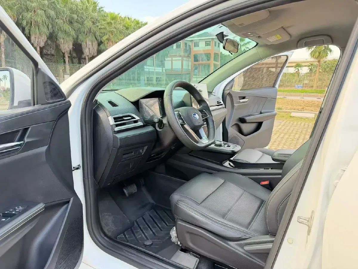 2021 MAXUS T70 2.0T 163HP L4 6AT,autocango,china used car exporter,china ev exporter,chinese used car exporter,chinese used ev exporter