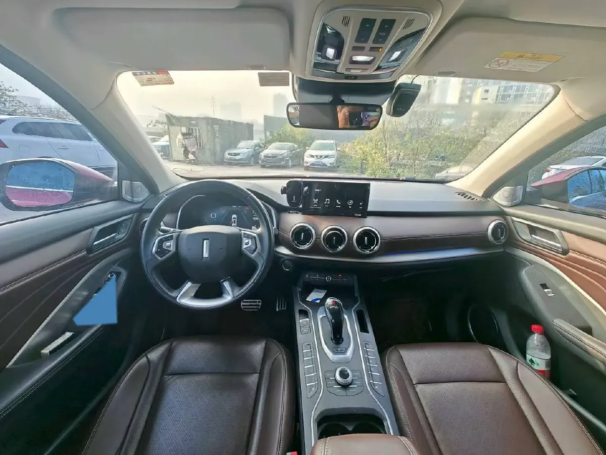 2018 WEY VV6 2.0T 197HP L4 7DCT,autocango,china used car exporter,china ev exporter,chinese used car exporter,chinese used ev exporter