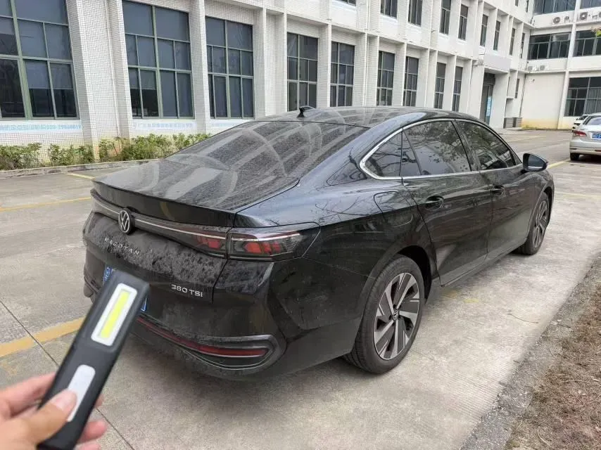 2024 Volkswagen Magotan 1.5T 160HP L4 7DCT,autocango,china used car exporter,china ev exporter,chinese used car exporter,chinese used ev exporter