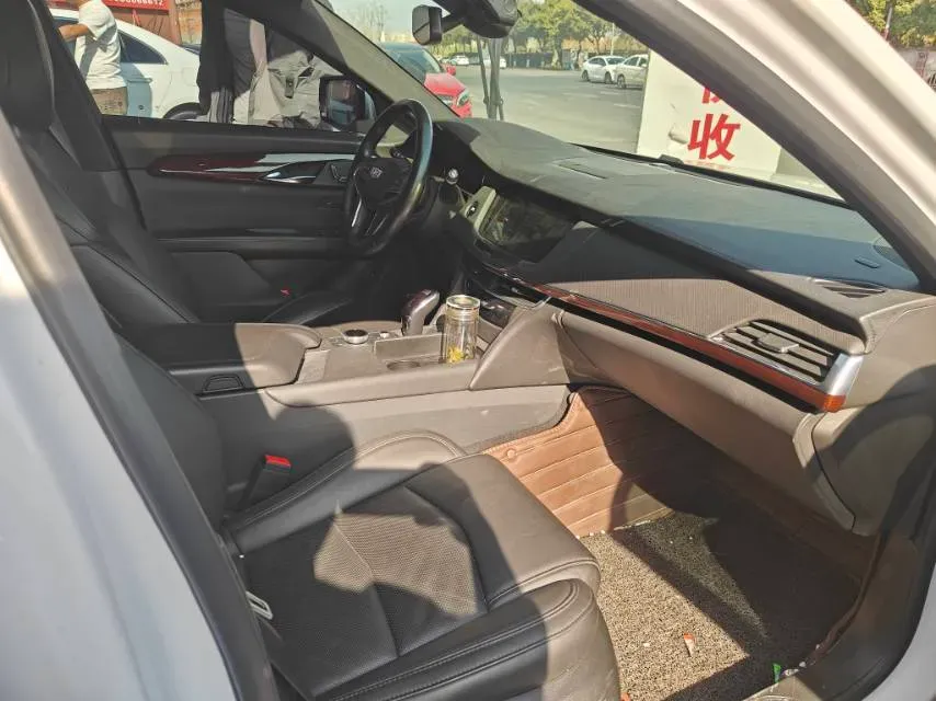 2022 Cadillac CT6 2.0T 237HP L4 10AT,autocango,china used car exporter,china ev exporter,chinese used car exporter,chinese used ev exporter