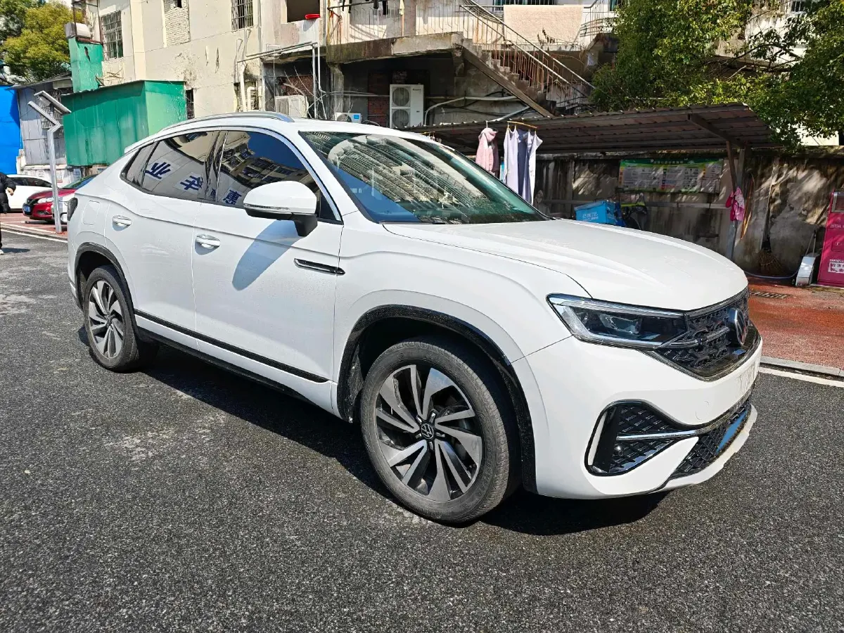 2023 Volkswagen Tayron X 2.0T 186HP L4 7DCT,autocango,china used car exporter,china ev exporter,chinese used car exporter,chinese used ev exporter