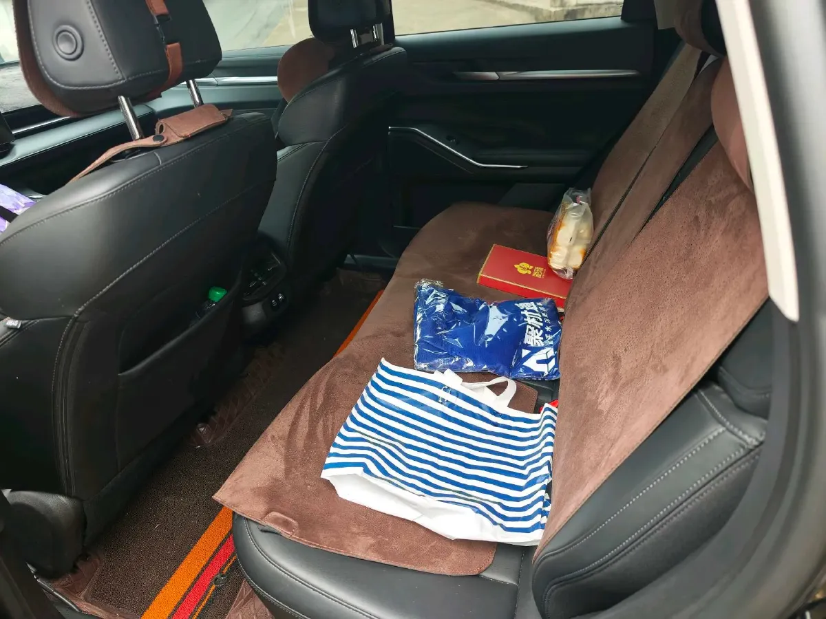 2024 Haval H6 1.5T 184HP L4 7DCT,autocango,china used car exporter,china ev exporter,chinese used car exporter,chinese used ev exporter