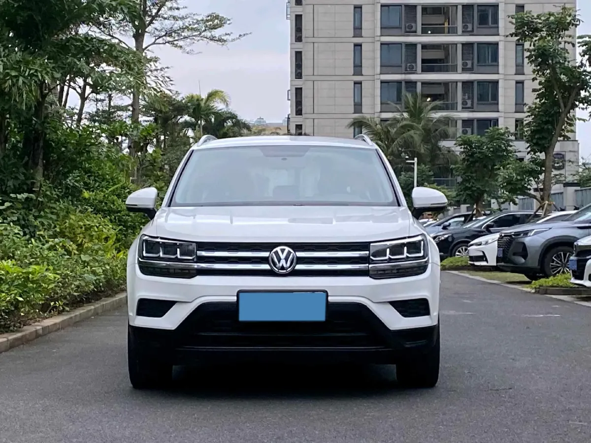 2019 Jeep Compass 1.4T 165HP L4 7DCT,autocango,china used car exporter,china ev exporter,chinese used car exporter,chinese used ev exporter